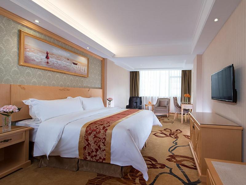 Vienna Hotel Shenzhen Fuyong Village Fenghuangwei Exterior foto